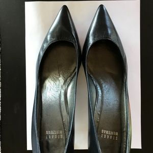 Stuart Weitzman black low heels, Sz 8